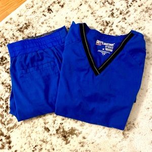 Grey’s Anatomy scrub set sz L
